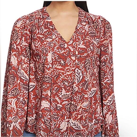 JESSICA SIMPSON Red Leslie Boho Long Flare Sleeve Top Size Medium New with Tag - Picture 1 of 3